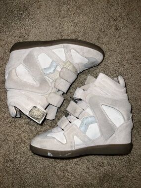 Isabel Marant Bekett leather wedge sneakers | Ecru